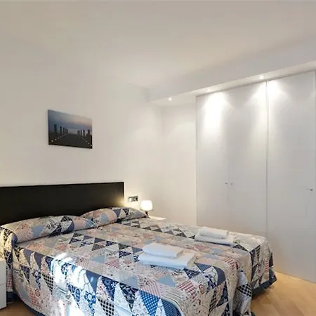 Superb 4 Bedroom In Apartment Sitges