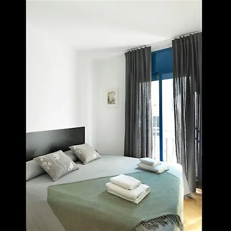 Superb 4 Bedroom In Apartman